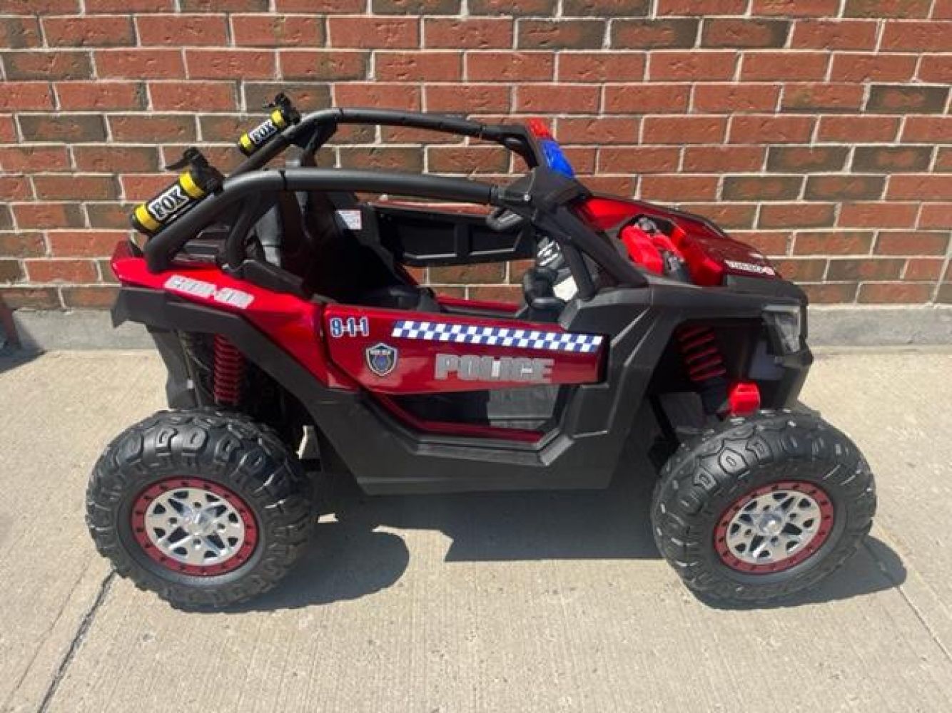 UTV BUGGY XB2118 PAINTED RED MAVERICK 24VOLTS 4X4