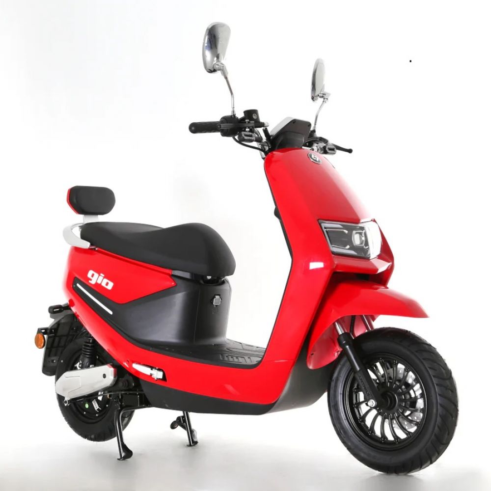 GIO SUPRA ELECTRIC SCOOTER 72 VOLTS